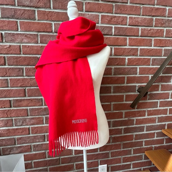 •Moschino Oversized Red Wool Rhinestones Logo Fringed Scarf 68”x14”Made in Italy - Picture 9 of 10